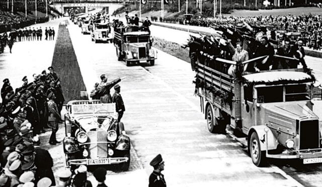 El engaño. El programa de construcción de autopistas fue una gran mentira propagandística de Hitler, cuyo verdadero objeto era la eliminación de los judíos. Foto: difusión