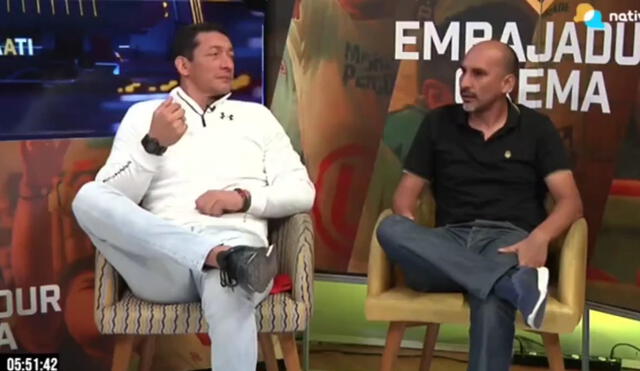 Rainer Torres junto a Carlos Galván en el programa de Embajadur crema. Foto: Captura Twitter