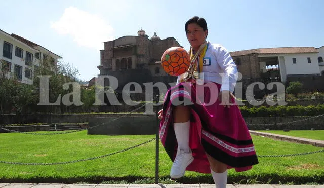 Eva cuenta que  la práctica del fútbol fue importante para su vida. Foto: La República