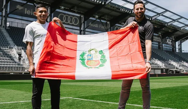 Claudio Pizarro y Edison Flores compartieron vestuario en la selección peruana durante las Eliminatorias Rusia 2018. Foto: D.C. United