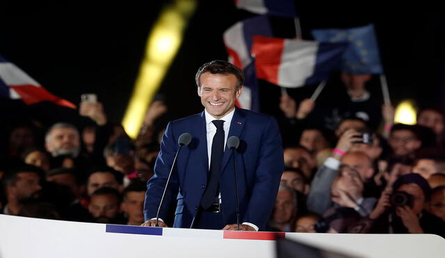 Emmanuel Macron se expresó en los Campos de Marte tras confirmarse su victoria en Francia. Foto: EFE