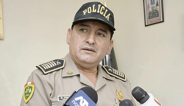 A cargo. General Pérez niega haber entregado uniformes. Foto: difusión