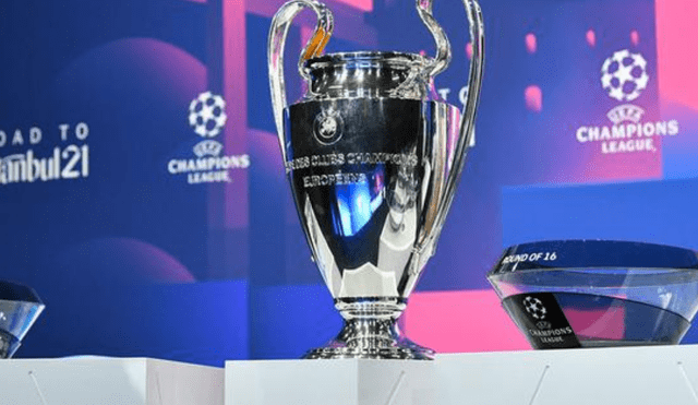 Cada edición, 32 equipos buscan convertirse en el campeón del torneo y levantar la copa de la Champions League. Foto: AFP
