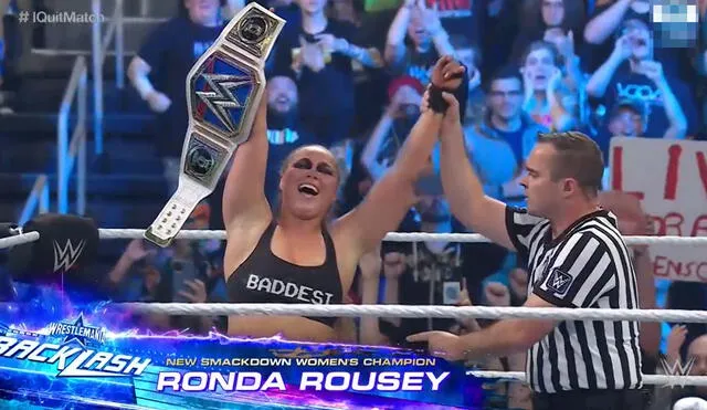 Ronda Rousey vence a Charlotte en WrestleMania Backlash y es la nueva campeona de SmackDown. Foto: captura de Fox Sports