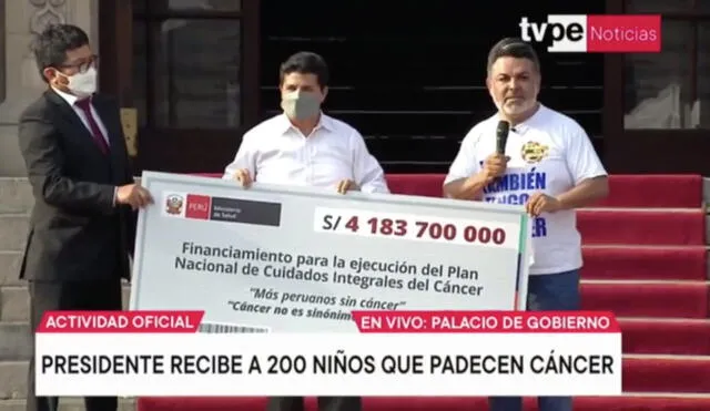 12.5.2022 | Reacciones a la presencia de Andrés Hurtado en Palacio de Gobierno junto a Pedro Castillo. Foto: captura Twitter