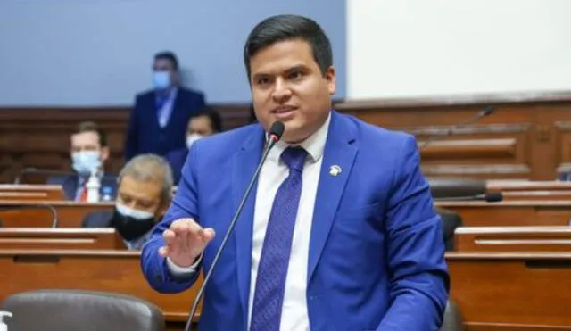 El Congresista de Avanza País se pronunció sobre la iniciativa de censurar al ministro Carlos Palacios luego de que este se presentara en el Congreso. Foto: Congreso
