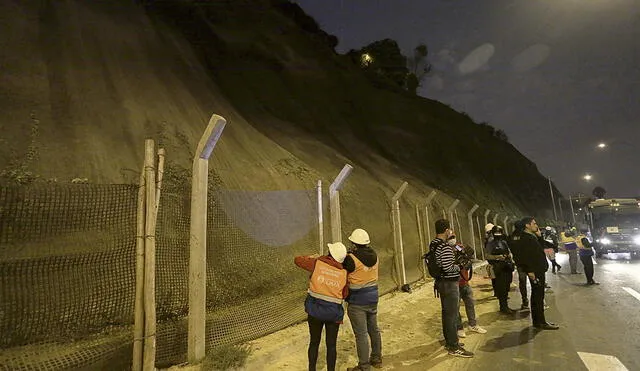 Temblor. Hubo deslizamientos en la Costa Verde, pero no se reportaron casas dañadas en Lima. Foto: Gerardo Marín/La República