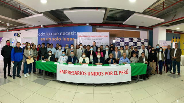 Micro y pequeños empresarios del Perú pidieron el cese al fuego entre el Ejecutivo y Congreso, en pos de la reactivación económica del sector. Foto: difusión