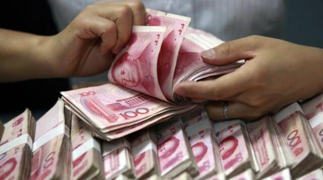 El DEG está conformado por el dólar, el euro, la libra esterlina, el renminbi o yuan chino y el yen japonés. Foto: AFP