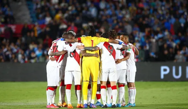 Pedro Aquino manifiesta querer jugar ante Australia por haber sido derrotado por la selección peruana en el Mundial pasado / Foto: FPF