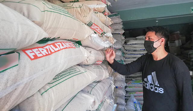Los dueños de los comercios de fertilizantes indicaron que antes los agricultores llevaban hasta una tonelada de insumos, pero ahora solo compran 10 sacos. Foto: Sedir.