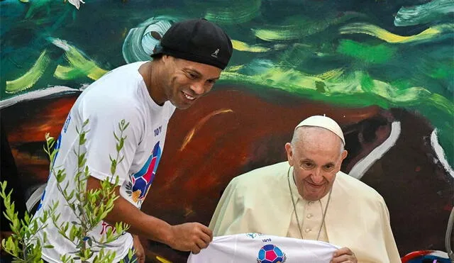 Ronaldinho y Papa Francisco se encontraron en Roma. Foto: @10Ronaldinho