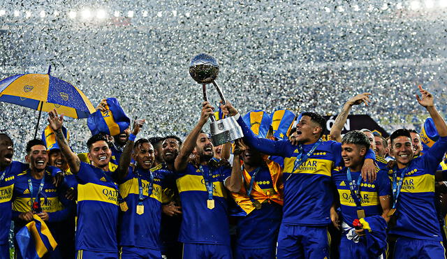 Battaglia suma su segundo título como DT de Boca Juniors. Foto: composición/ AFP
