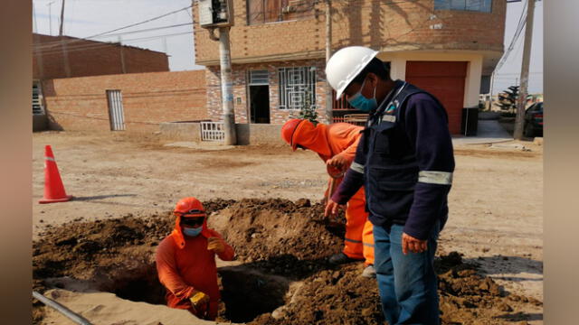 Buscan reinicio de obra de agua y alcantarillado que beneficiará a 12 pueblos jóvenes de Chiclayo. Foto: Otass.