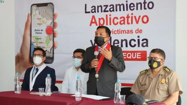 Magistrado Juan Guillermo Piscoya en el lanzamiento del aplicativo Botón de Pánico. Foto: Corte de Lambayeque.