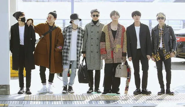 BTS y sus atuendos de viaje en el Aeropuerto de Incheon (2017). Foto: Naver