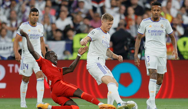 Reds y blancos se enfrentan en el Stade de France por la final de la Champions League. Foto: EFE