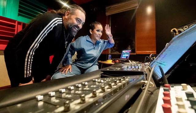 En el estudio. Con Alain Pérez, productor de 5 de los 9 temas de Empezando otra vez. Foto: cortesía