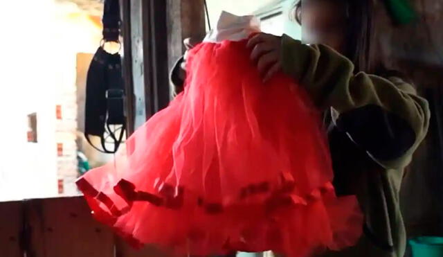 La joven vende el vestido a 2.000 pesos argentinos (17 dólares). Foto: TN