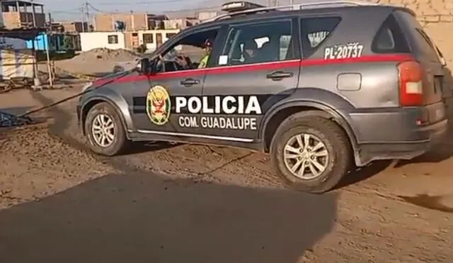 Personal policial de la comisaría de Guadalupe llegó apara custodiar el lugar. Foto: captura video Carlos Vasquez