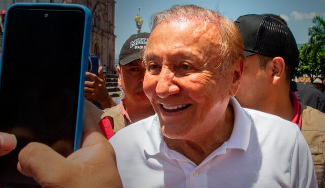 Rodolfo Hernández pasó a segunda vuelta junto a Gustavo Petro. Foto: EFE