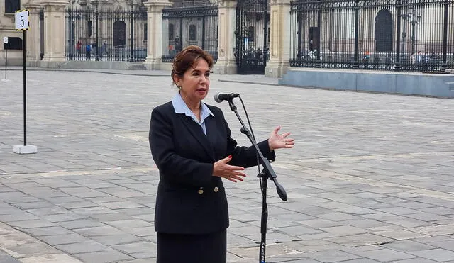 Elvia Barrios llegó este martes 31 de mayo a Palacio de Gobierno para sostener la reunión del Consejo para el Reforma del Sistema de Justicia con el jefe de Estado. Foto: Deysi Portuguez/ URPI-LR