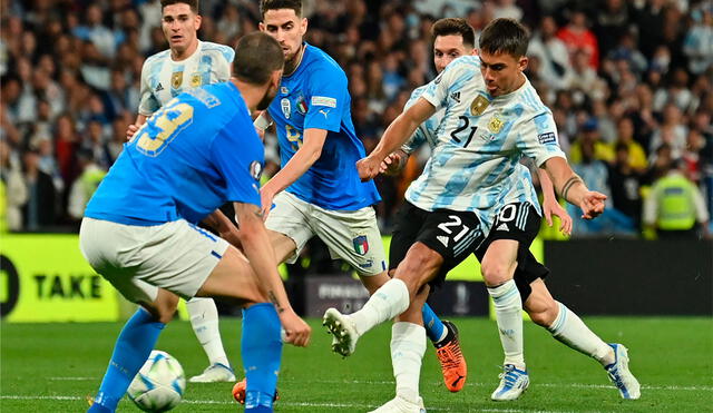 Argentina supo ser superior en el campo a los Azzurri. Foto: AFP