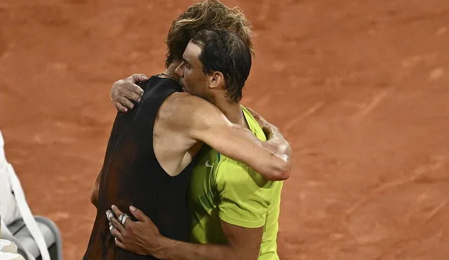 Rafael Nadal derrotó a Alexander Zverev por retirada del alemán en semifinales de Roland Garros 2022. Foto: AFP