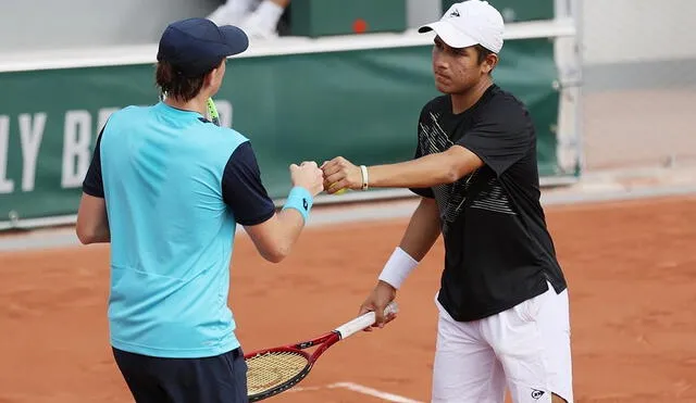 Gonzalo Bueno e Ignacio Buse jugarán la final de dobles de Roland Garros Juniors. Foto: Tenis Al Máximo