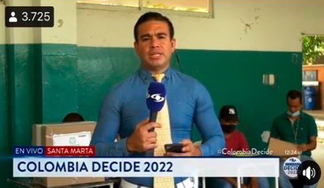 Mientras él realizaba un reporte sobre las elecciones en Colombia, los televidentes notaron varios detalles en su traje formal. Foto: captura de TikTok