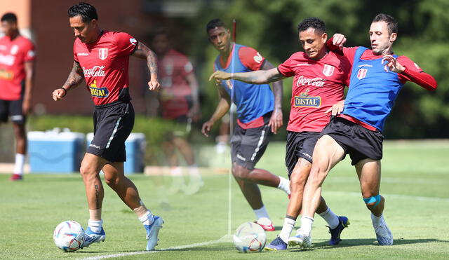 Selección peruana entrenó con los 28 futbolistas convocados. Foto: @SeleccionPeru