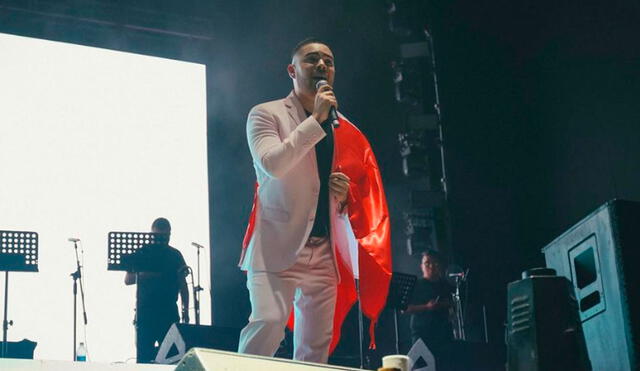 Álvaro Rod cantó en vivo en los Premios Heat 2022. Foto: Álvaro Rod/Instagram