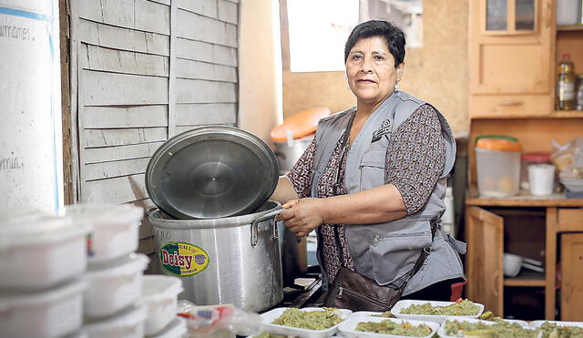 Luchadora. Las ollas comunes siguen esperando apoyo mientras la crisis alimentaria se agudiza, dice Fortunata Palomino. Foto: difusión