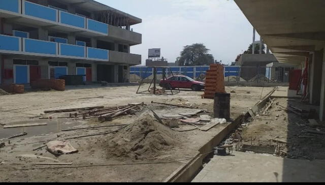 Construcción de colegio se encuentra en el 82% de avance, recien en agosto podrán volver a las aulas las alumnas. Foto: Captura Video