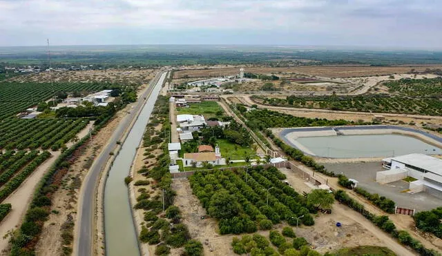 Con el revestimiento del canal mejorarán las actividades agrícolas. Foto: GORE