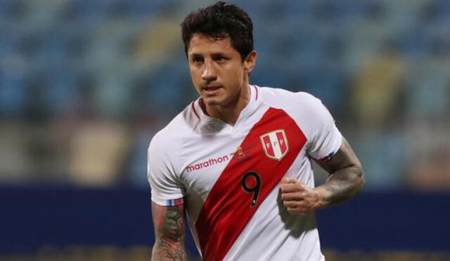 Lapadula anotó un gol en la tanda de penales frente a Australia, pero Perú perdió. Foto: AFP