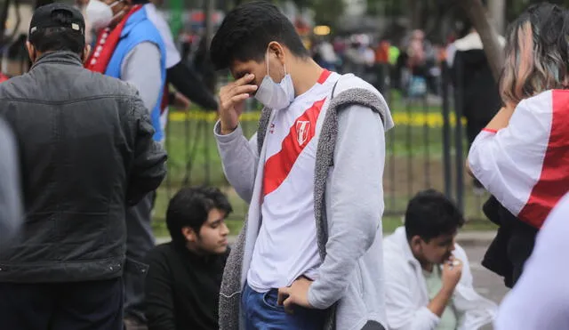 Peruanos alentaron a la selección hasta el último. Foto: John Reyes / La República