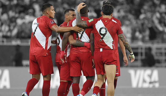 La selección peruana tiene un promedio de edad de 29 años, tras la última convocatoria. Foto: composición GLR/ AFP