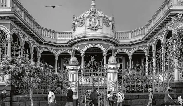 Estilo. La imagen muestra la bella arquitectura de una casa en el balneario de Barranco, en la ciudad de Lima. Foto: difusión