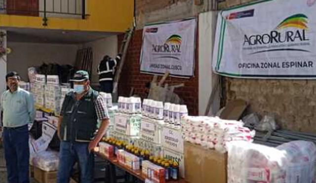 Un total de 10 kits fueron destinados a 10 familias damnificadas de Huarangopampa. Foto: Midagri