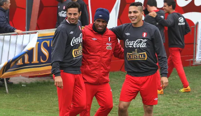 Claudio Pizarro jugó con Farfán y Guerrero por última vez en 2016. Foto: La República