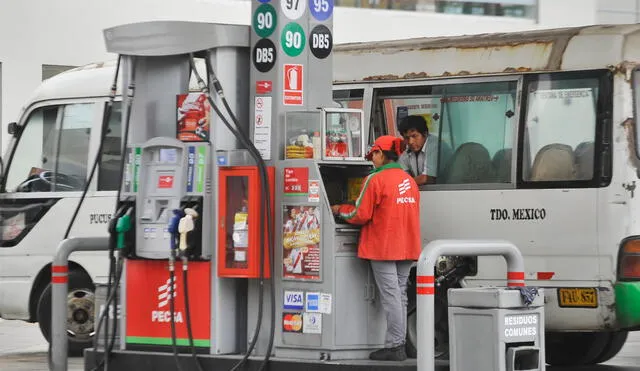 Desde inicios de abril, varios combustibles están exonerados de pagar impuesto selectivo al consumo (ISC). Foto: Javier Quispe/La República