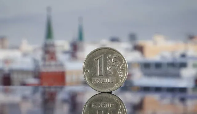 El fortalecimiento del rublo se produce en el contexto de la proximidad del período del pago de impuestos y los altos precios en los mercados de materias primas,. Foto: EFE