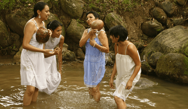 La fiesta de San Juan se celebra de diferente manera en varias partes del mundo. Foto: Archivo LR