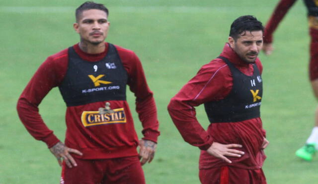 Paolo Guerrero y Claudio Pizarro jugaron juntos en la Bicolor hasta el 2016. Foto: Líbero/Luis Jiménez