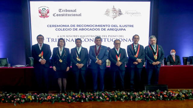 Magistrados del Tribunal Constitucional estuvieron en ceremonia realizada en Arequipa. Foto: La República / Rodrigo Talavera