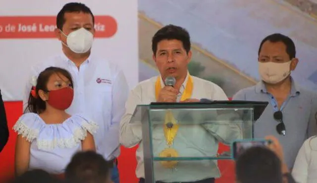 El consejero regional de Lambayeque, Manuel Huachillo, se mostró indignado tras la visita del presidente Pedro Castillo. Foto: Rosa Quincho/URPI-LR Norte.