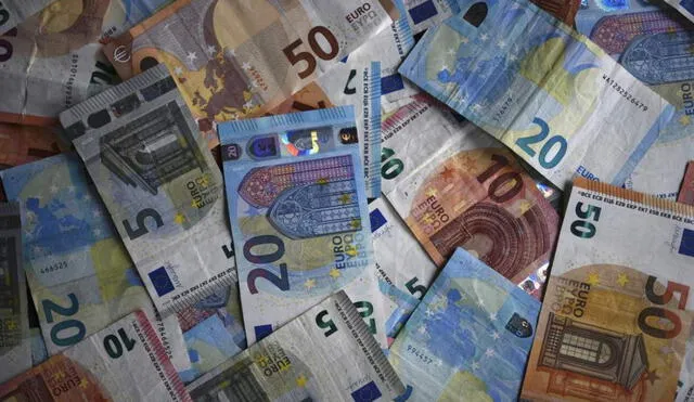 Conoce la cotización del euro en Perú este lunes 4 de julio. Foto: AFP