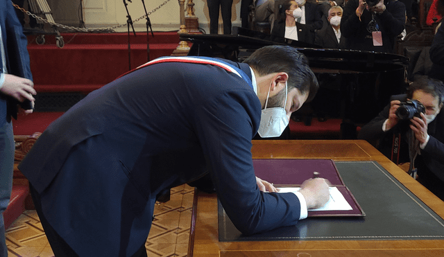 La presentación oficial del texto constitucional será aprobado o rechazado en el plebiscito de salida de septiembre. Foto: captura de video/La Tercera