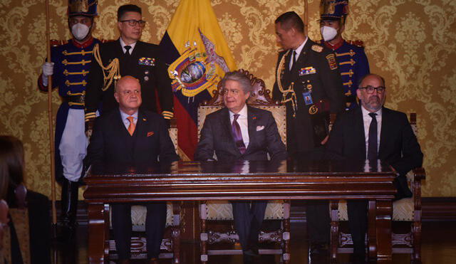Guillermo Lasso juramentó a 3 nuevos ministros. Foto: Twitter Ministerio de Gobierno Ecuador